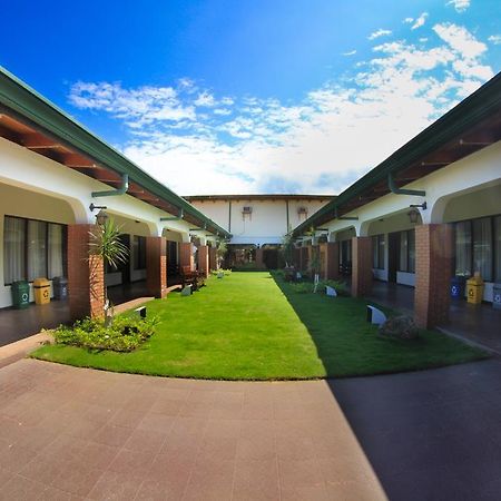 Hotel Wagelia Турріальба Екстер'єр фото
