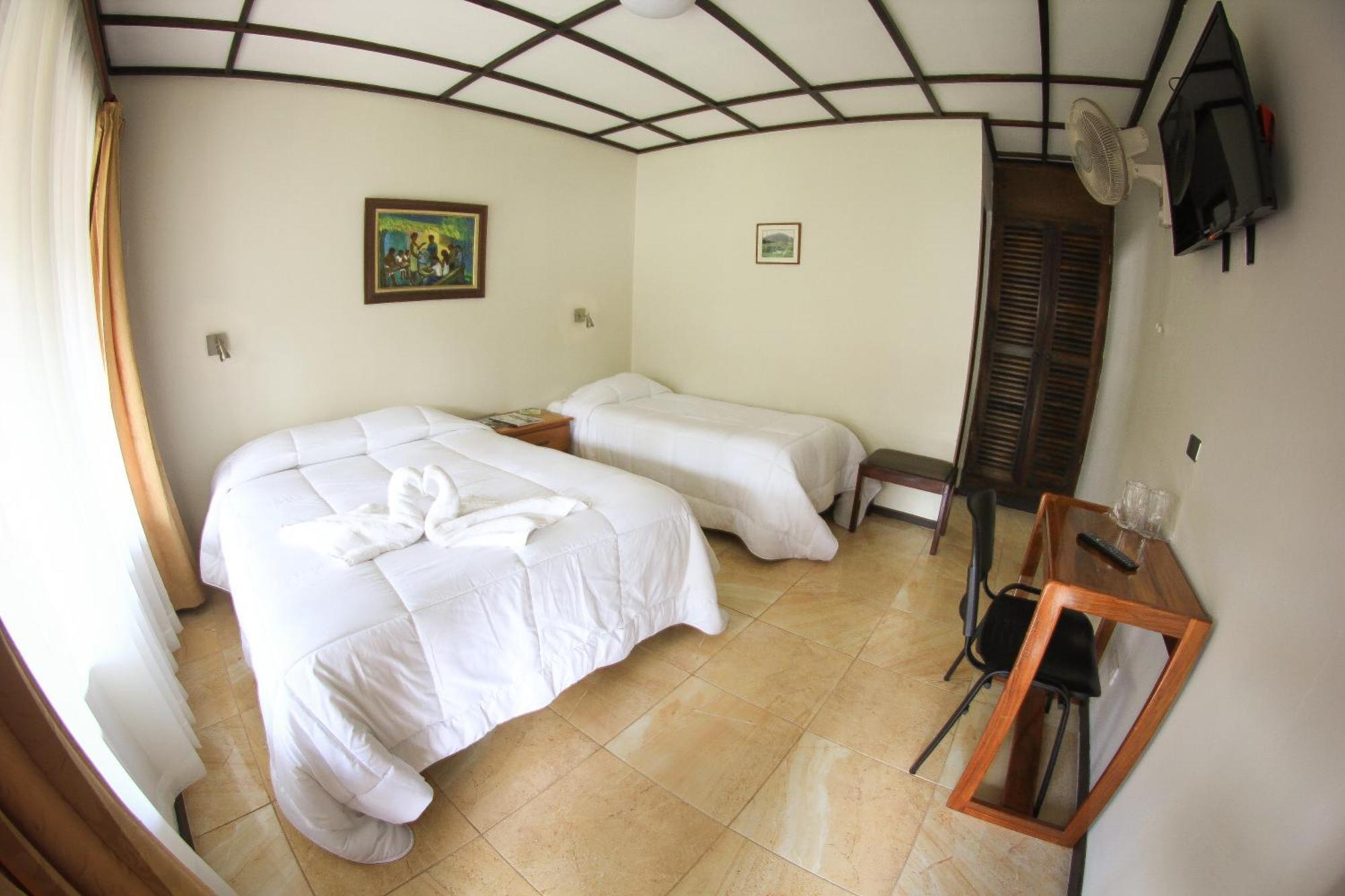 Hotel Wagelia Турріальба Номер фото
