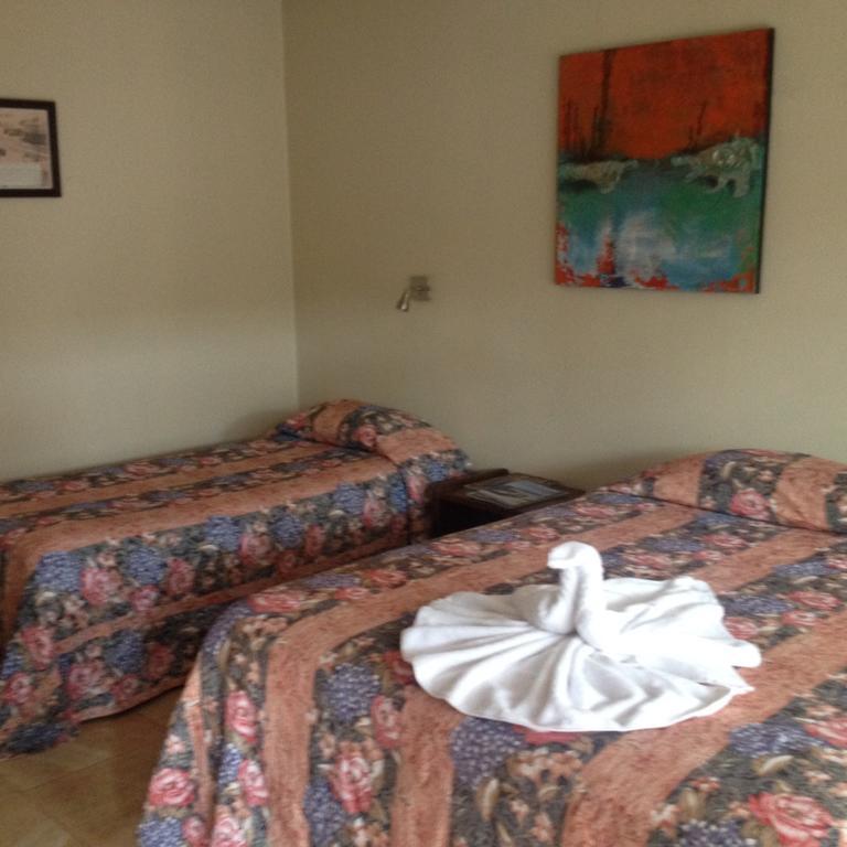 Hotel Wagelia Турріальба Екстер'єр фото